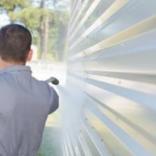 Why You Should Hire a Professional New Jersey Pressure Washing Contractor to Clean Siding
